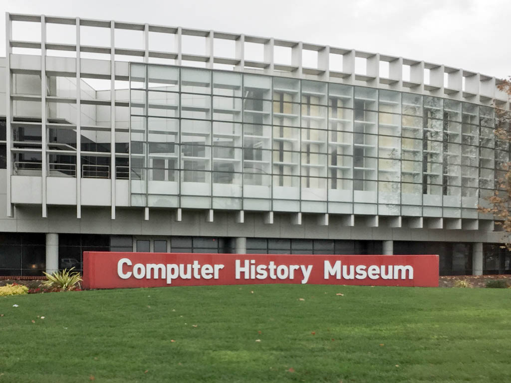 CHM レトロPCに会える博物館