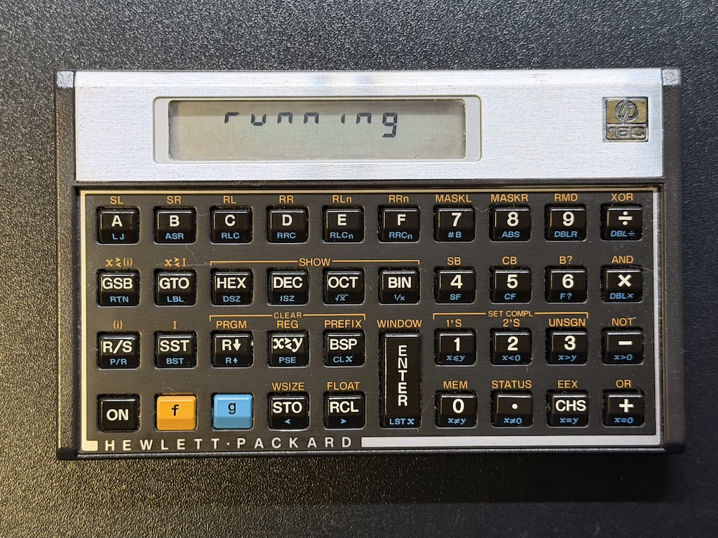 HP16C4 プログラマー完全専用電卓「HP-16C」。それは手に乗るコンピュータ・デバッグ・ツールだ。