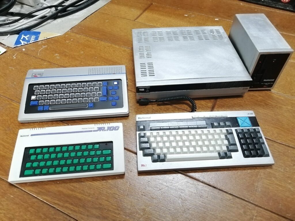 JR300_catsin_3-1024x768 幻のレトロPC『JR-300』とは？2024年に起きた実機展示とエミュレータ開発の奇跡を追う